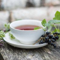 Currant Leaf Tea photo