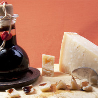 Photos of balsamic vinegar