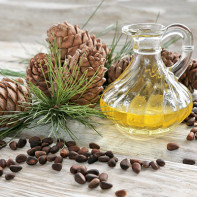 Photo of cedar oil 2