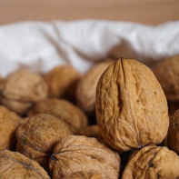 Walnuts photo