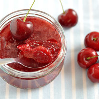 Photo cherry jam 4