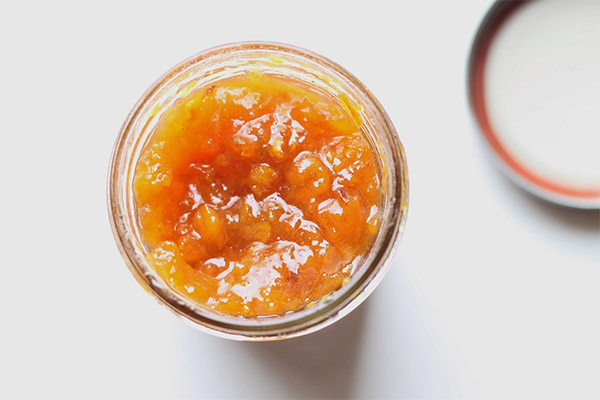 Dietary persimmon jam