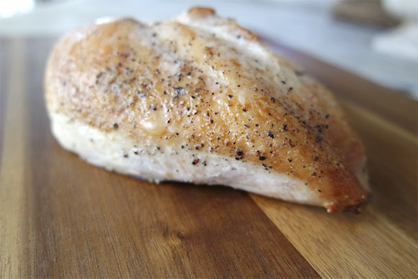 Which chicken breast is healthier