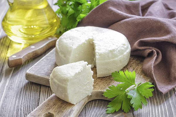 How to make adygeyan cheese