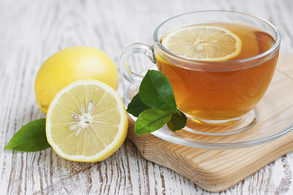 Tea with lemon