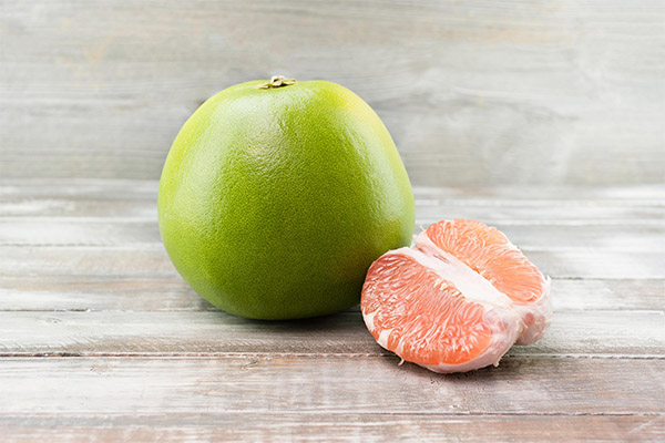 Pomelo priekšrocības un kaitējums