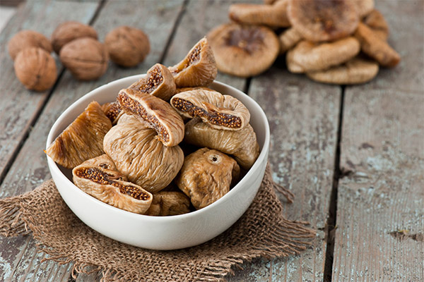 Dried Figs application in cosmetology