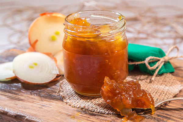 Onion jam in the multicooker