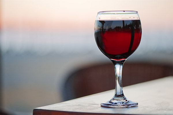 Red Wine based Folk Medicine Recipes