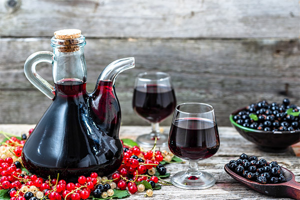 Black Currant Wine