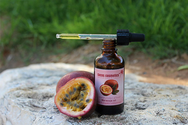 Passion fruit oil