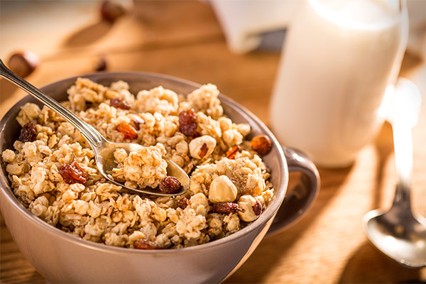 Cum să mănânci granola