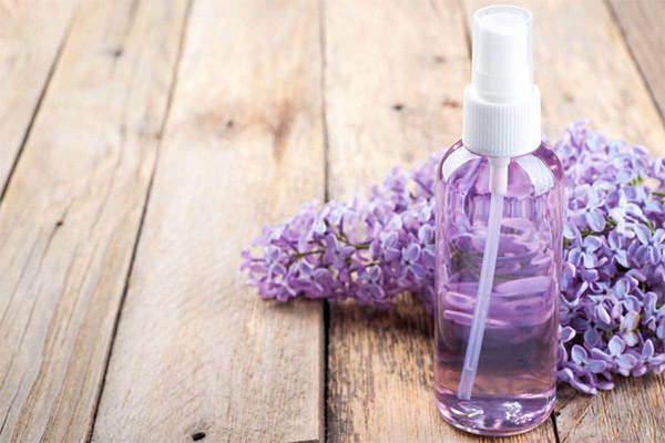 Lilac oil