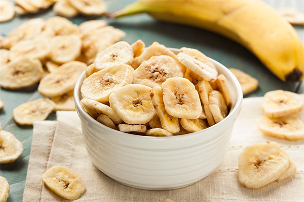 How to Dry Bananas