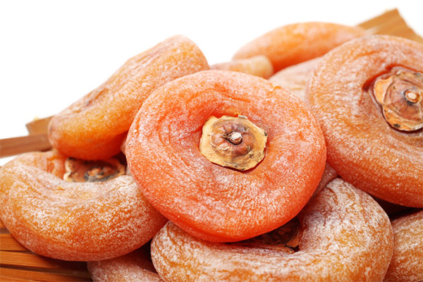 How to Dry Persimmons