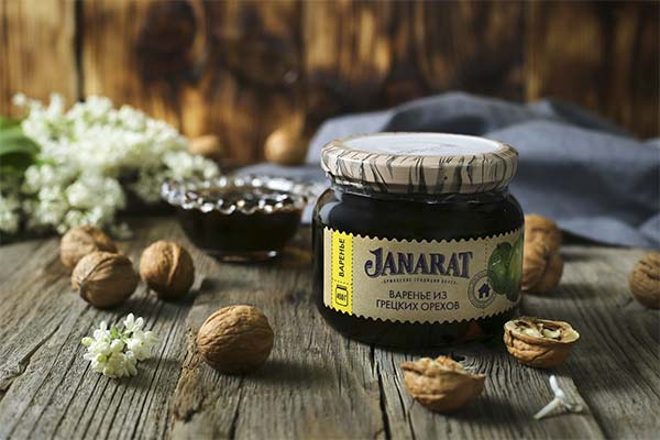 How to cook walnut jam