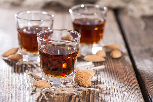 Πώς να φτιάξετε Amaretto