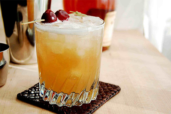 Amaretto Cocktails