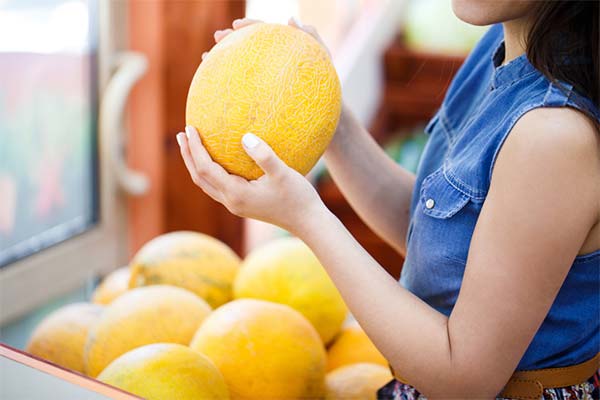 How to choose a delicious melon for your child