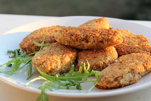 Cutlets of wheat gruel