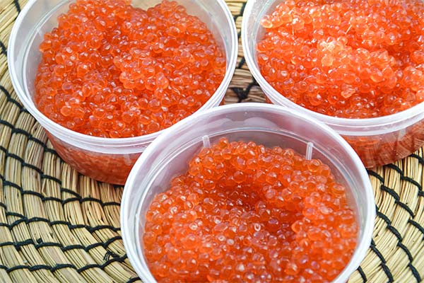 Pink and chum salmon caviar