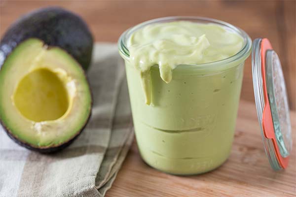 Kefir sauce with Avocado