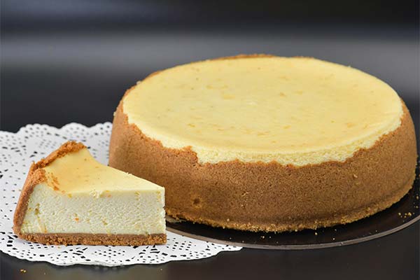 Ako skontrolovať, či je cheesecake hotový