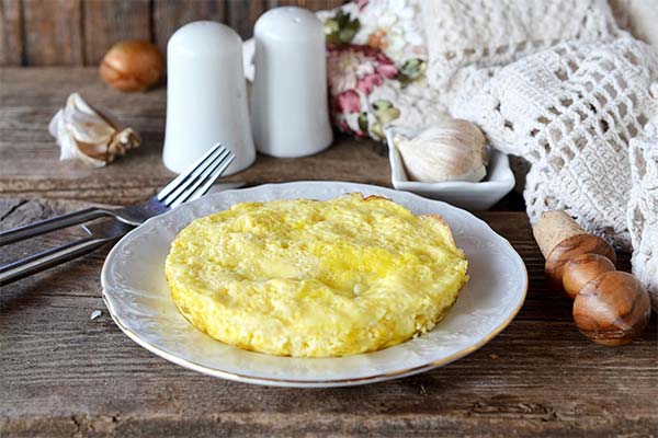 Omlete ar skābu pienu