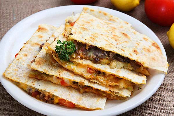 Quesadilla with potatoes and mushrooms