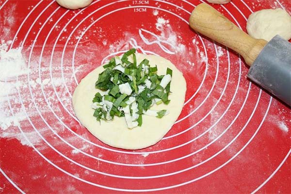 Scones avec ramson et fromage