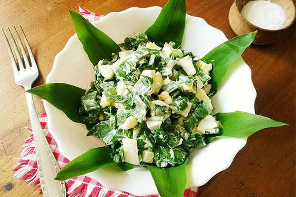 Salade de ramsons et d'oeufs