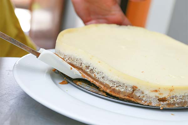 Cum se scoate cheesecake-ul din matriță